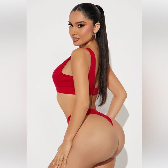 FN Mood Plunge Bralette And Thong Set - Red - Picture 2 of 3